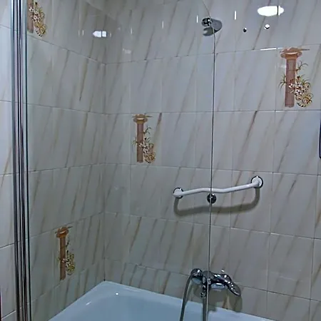 Maruxa Hotel *