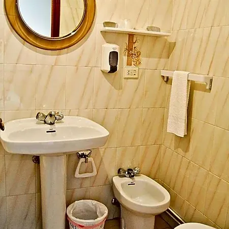 Hotel Maruxa *