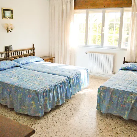 Hotel Maruxa *